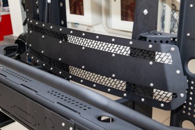 Kapalı için güçlendirilmiş araç gövde elemanlarının gösteri için stand-