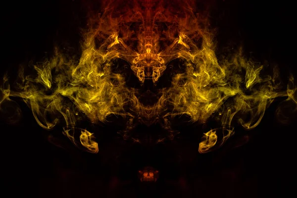 Абстрактное изображение дыма разных оттенков зеленого, желтого, оранжевого и красного — стоковое фото