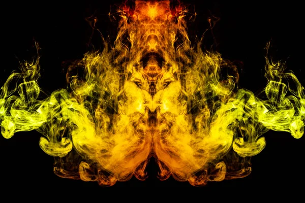 不同绿色、黄色、橙色和 r 的不同烟雾的抽象图像 — 图库照片