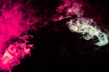 Kalıplardan duman sarma bulutları ile renkli arka plan