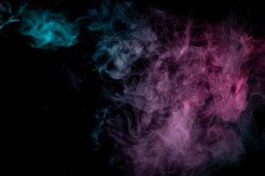 Kalıplardan duman sarma bulutları ile renkli arka plan