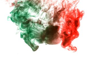 Beyaz üzerinde yeşil ve kırmızı renk mistik formun hayalet