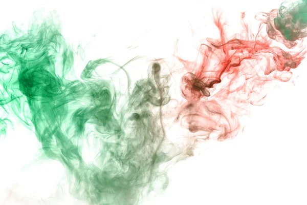 Una nuvola di fumo in stile cinese con colore verde e rosso o — Foto Stock