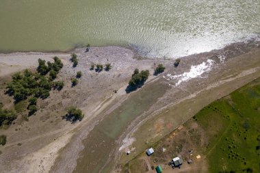 Mal ile Altay Dağları'nda bir yerleşim havadan üst görünümü