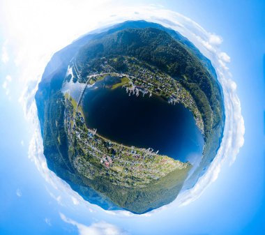 Fo dünya gezegeninin 360 derece panoramik hava drone görünümü