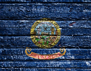 Abd devleti Idaho'nun ulusal bayrağı siyah bir şarlamasına karşı