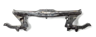 Arabanın arkası için demir sertleştirici tamponun siyah parçası için yedek parça. Otomobil servisinde ya da garajda satılık ya da kurulum ekipmanları. Otomobil parçaları kataloğu.