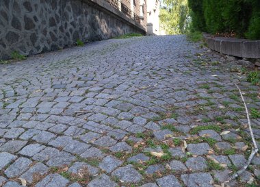 Sophia, Bulgaristan St.Nedelya Kilisesi'nin kaldırım taşı kaldırım çevresinde. Birçok kez tahrip edilmiş bir ortaçağ kilise o. Tapınağın mevcut bina 1867 açıldı