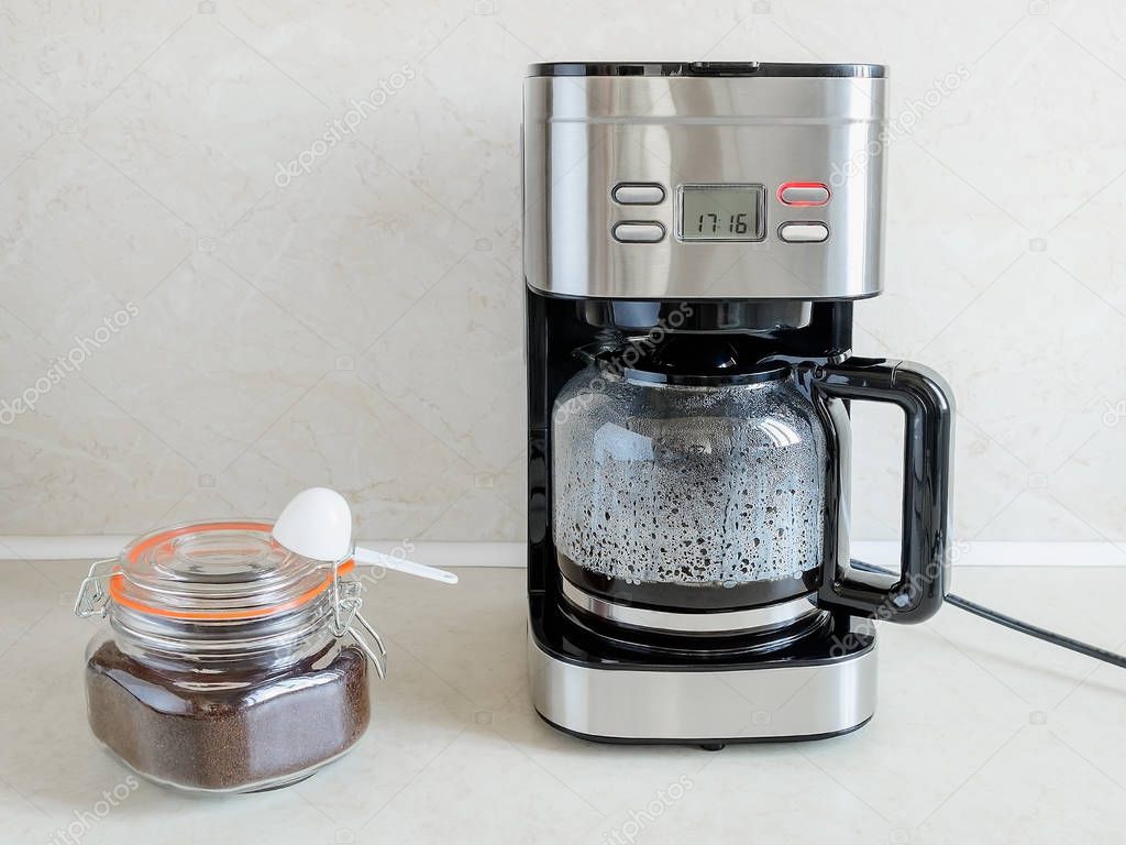 Drip-type coffee maker brews coffee for the first time
