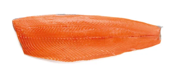 Beyaz arka planda bütün çiğ somon filetosu izole edilmiş. Taze, kemiksiz, deri kaplı somonların yarısı. Sağlıklı beslenme, deniz ürünleri tarifi ve organik omega-3 için tasarım öğesi. Üst görünüm.