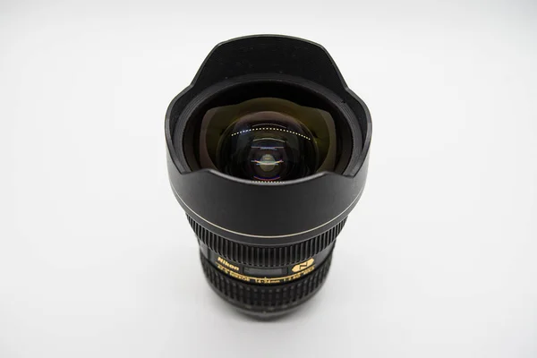 Nikon lensleri, 14-24 mm, F2.8, Romanya, 2019