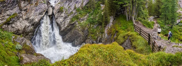 Cascata Sentiero Nel Plima Canyon Martelltal Alto Adige — Foto Stock