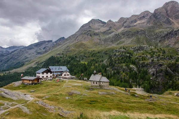 Górskie Chaty Nino Corsi Szlaku Becici Martelltal Południowy Tyrol — Zdjęcie stockowe