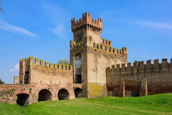 The city walls of Montagnana