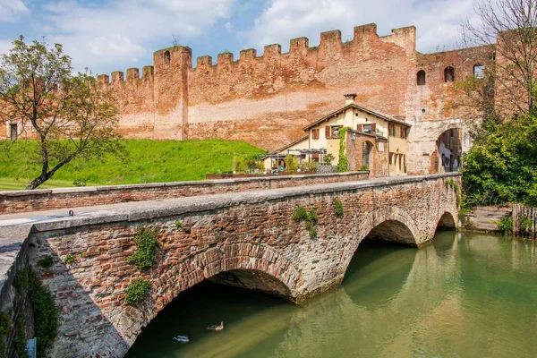 As paredes de Castelfranco Veneto — Fotografia de Stock