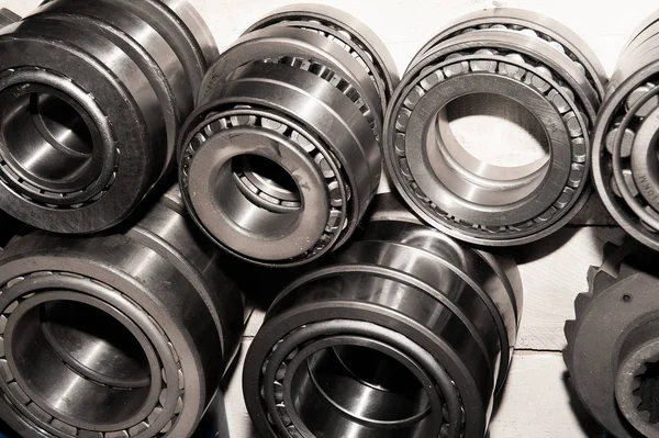 A set of various ball bearings and roller bearings