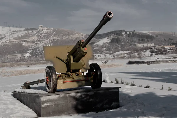 zırhlı araçlar vatanlarını savunmaya hazır