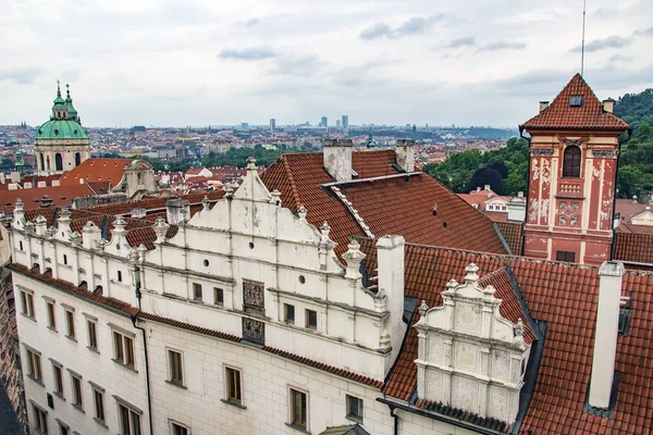 Praha, Česká republika-11. červenec 2014: panoramatický pohled na prahu — Stock fotografie