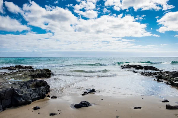 Kust Strand Zon Het Spaanse Eiland Fuerteventura — Stockfoto