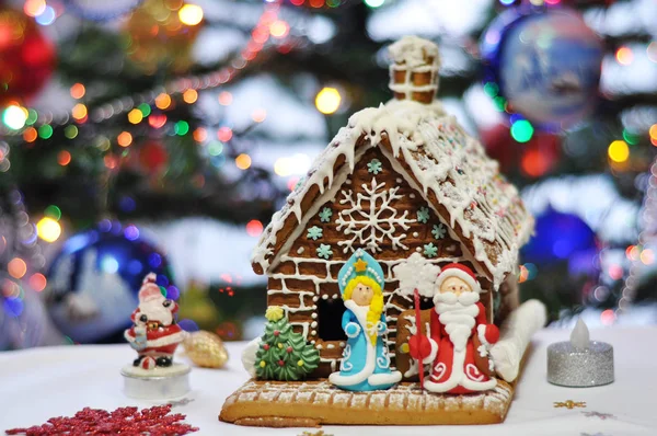 christmas gingerbread house with bright  bokeh background