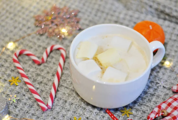 Big Cup Festive Hot Cocoa Marshmallows Candy Canes — Stock Photo, Image