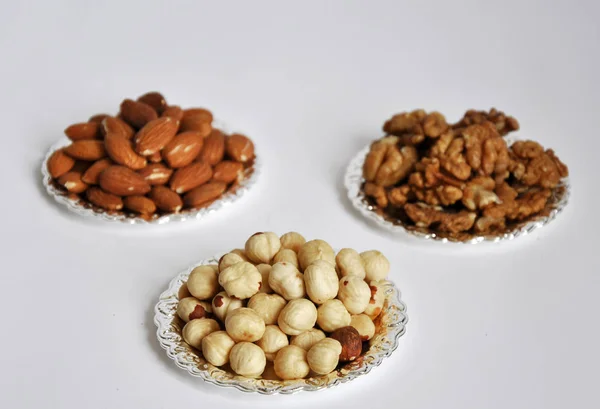 Mixed Nuts Bowl Isolated White Background — Stock Photo, Image