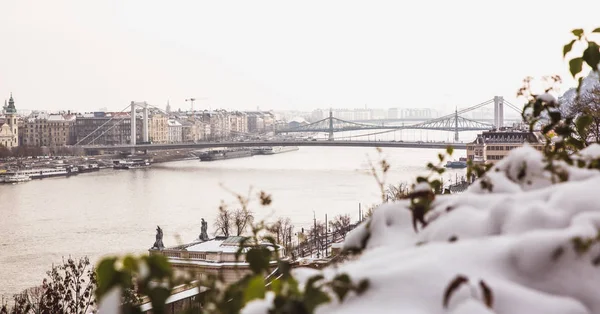 Парк Цитадели Покрытый Снегом Замок Буда Будапешт Венгрия Панорамный Вид — стоковое фото