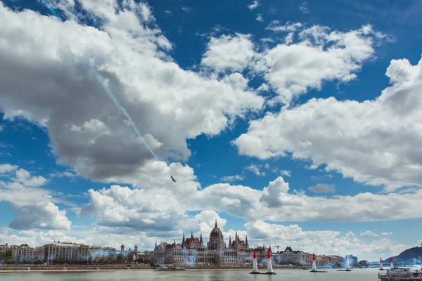 BUDAPEST, HONGRIE, 24 JUIN 2018 - Red Bull Air Race dans le centre de Budapest, Hongrie — Photo
