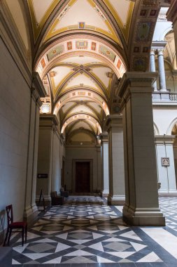 Budapeşte, Macaristan - 03 Nisan 2019: Budapeşte Güzel Sanatlar Müzesi'nin İçişleri, Macaristan