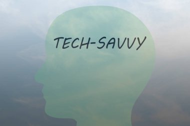 Teknik okul-Savvy komut dosyası bir arka plan olarak bulutlu gökyüzü ile baş siluet çizimi işlemek.