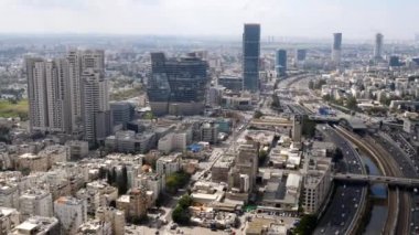 Üreme tankının içinde denizatları.