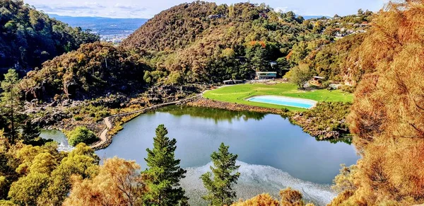 Reserva de desfiladeiro de catarata Fotos De Bancos De Imagens Sem Royalties