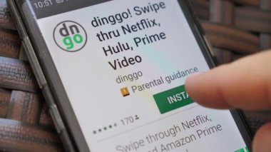 Dinggo uygulamasını akıllı telefon çekimine yüklüyorum.