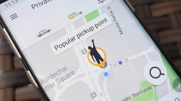 택시 앱 샷을 얻을 사용 자 — 비디오
