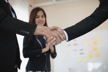 Asya İşletmeleri 'nden bir grup iş görüşmeleri başarıyla sonuçlandı..