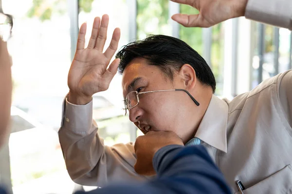 Asian Businessmen Quarrel Two Men Have Spat Causes Conflict Interest — Stock Photo, Image