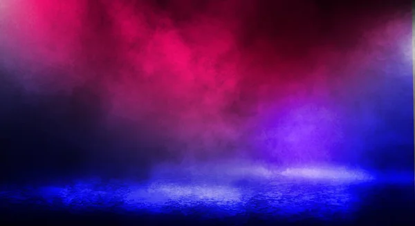 Ciemne Tło Ulica Gruba Mgła Spotlight Niebieski Czerwony Neon Tło — Zdjęcie stockowe