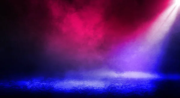 Темный Фон Улицы Густой Туман Прожектор Синий Красный Неон Абстрактный — стоковое фото