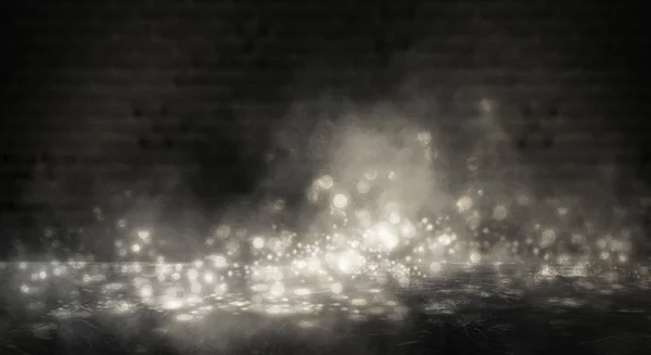 一个空荡荡的黑暗房间的背景 烟雾和灰尘 — 图库照片