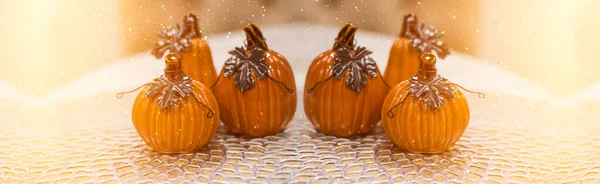 Halloween Background Pumpkins Decorative Pumpkins Setting Festive Table Orange Pumpkins — Stock Photo, Image