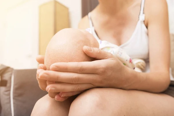 Mother Holding Newborn Baby Her Arms Her Lap — Stock Photo, Image