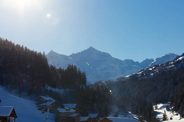 Karla Kaplı Cottages Adlı Fransız Alps Les3Vallees Dağlarda Kayak Kış — Stok fotoğraf