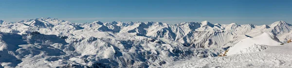 Mooie Alpine Panoramisch Uitzicht Besneeuwde Bergen Winter Berglandschap — Stockfoto