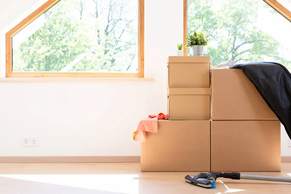Move Cardboard Boxes Moving New Clean Home Sunny Day Window — Stock Photo, Image