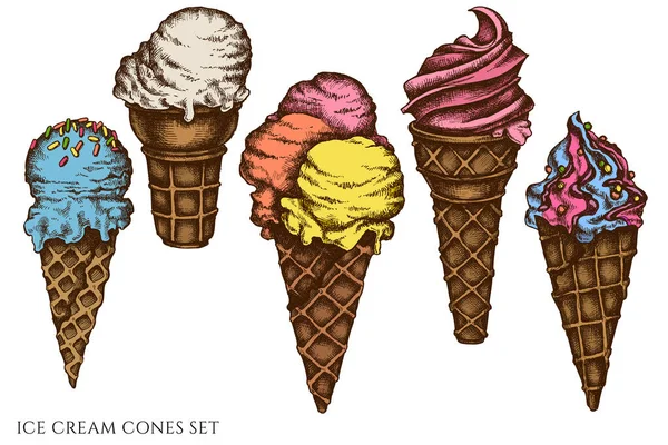 Set vettoriale di coni di gelato colorati disegnati a mano — Vettoriale Stock