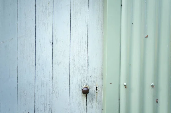 Porta Madeira Pastel Com Folha Verde Para Usos Multiúso — Fotografia de Stock