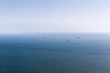 Tekneler ve gemiler, havadan görünümü.