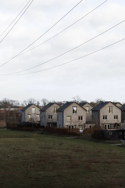 Maisons toutes dans une rangée — Photo