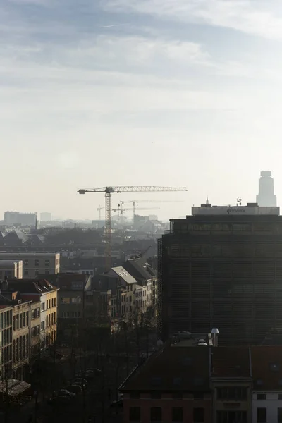 Desarrollo de Amberes Grúa Smog Landscape — Foto de Stock