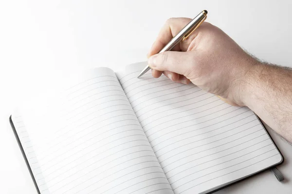 Escritura Mano Masculina Con Bolígrafo Cuaderno —  Fotos de Stock